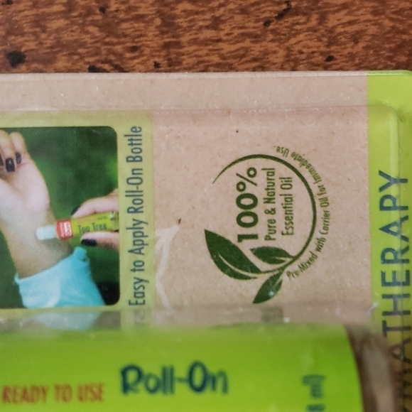 Tea tree oil roll on aromatherapy essential oil - Picture 3 of 4